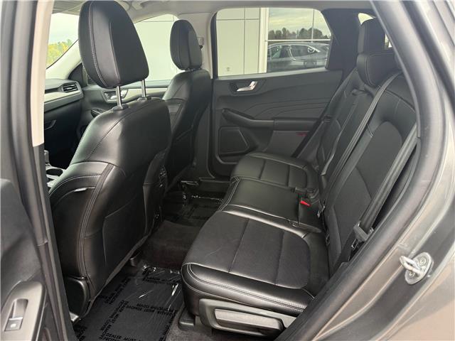 2022 Ford Escape SEL (Stk: 24588) in Pembroke - Image 17 of 30