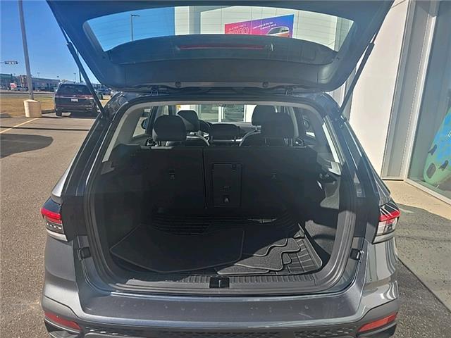 2026 Volkswagen Taos Trendline (Stk: 26227) in Lethbridge - Image 8 of 18