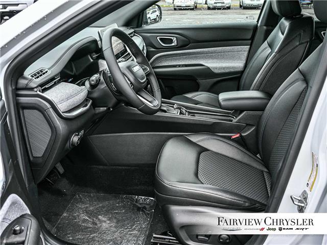 2026 Jeep Compass North (Stk: TT2472) in Burlington - Image 15 of 32
