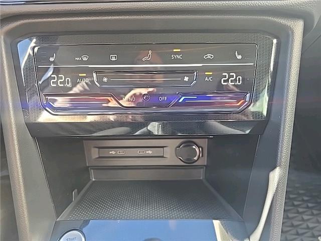 2026 Volkswagen Taos Trendline (Stk: 26227) in Lethbridge - Image 15 of 18