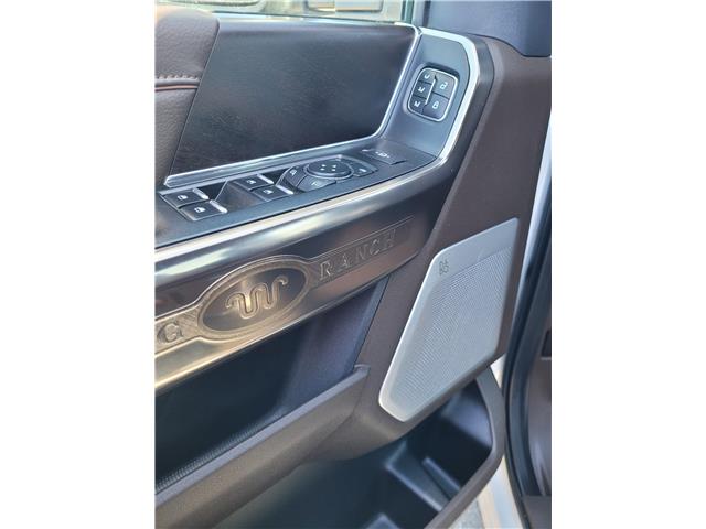 2023 Ford F-350 King Ranch (Stk: 26T2771A) in Pincher Creek - Image 10 of 13