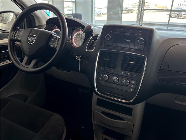 2016 Dodge Grand Caravan SE/SXT (Stk: V3070A) in Prince Albert - Image 4 of 13