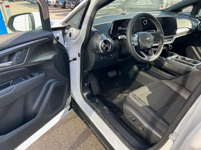 2026 Chevrolet Equinox EV LT (Stk: 26029) in Moosomin - Image 6 of 11