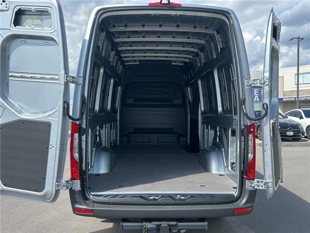 2025 Mercedes-Benz Sprinter 2500  (Stk: 25SP039) in Innisfil - Image 13 of 15