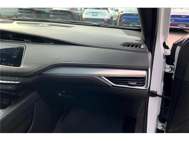 2023 Cadillac XT4 Premium Luxury (Stk: 23A8560) in Sherwood Park - Image 14 of 30