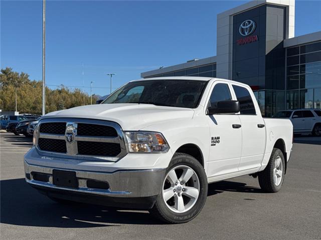 2023 RAM 1500 Classic SLT (Stk: S523371K) in Cranbrook - Image 1 of 19