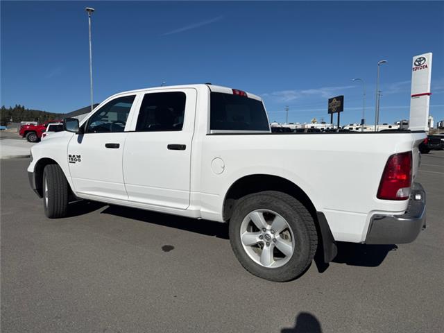 2023 RAM 1500 Classic SLT (Stk: S523371K) in Cranbrook - Image 3 of 19