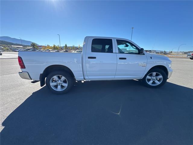 2023 RAM 1500 Classic SLT (Stk: S523371K) in Cranbrook - Image 6 of 19