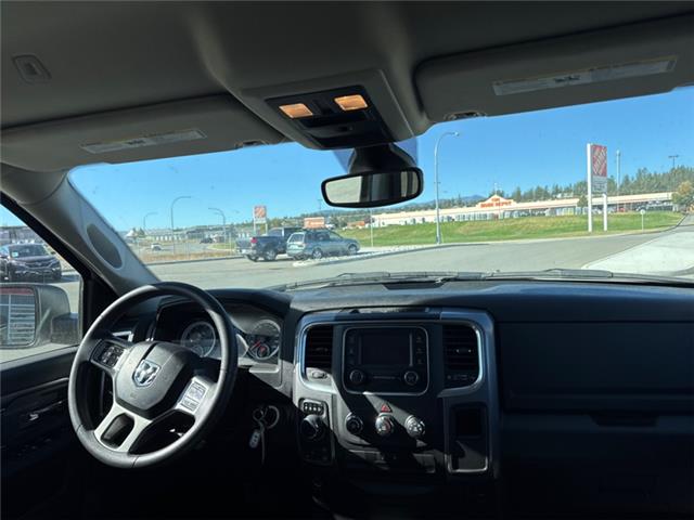 2023 RAM 1500 Classic SLT (Stk: S523371K) in Cranbrook - Image 10 of 19