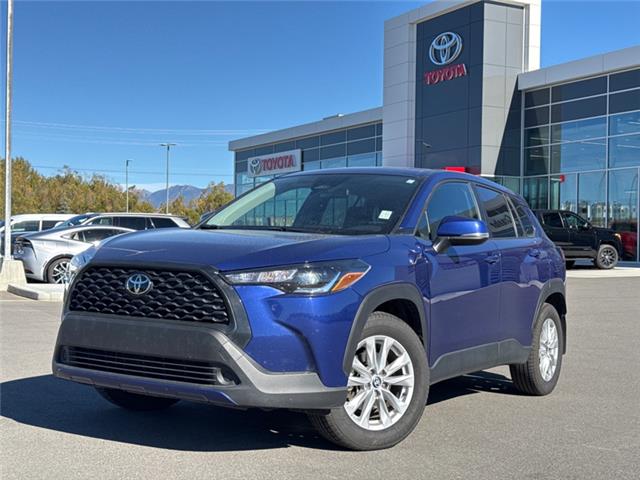 2023 Toyota Corolla Cross LE (Stk: V069123K) in Cranbrook - Image 1 of 19