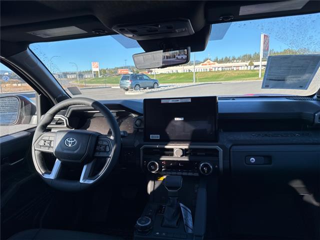 2025 Toyota Tacoma Hybrid Base (Stk: T045345) in Cranbrook - Image 10 of 21