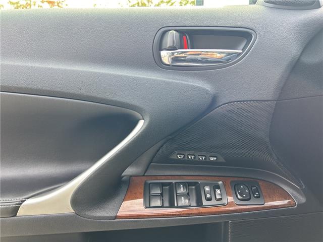 2010 Lexus IS 250C Base (Stk: 658743J) in Surrey - Image 10 of 15