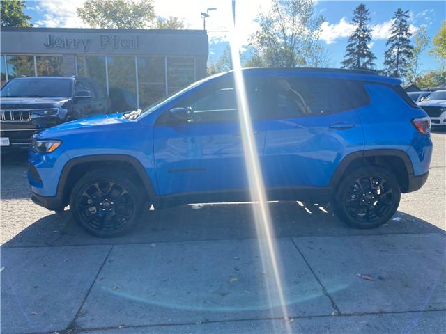 2026 Jeep Compass North (Stk: 26008) in New Hamburg - Image 2 of 16