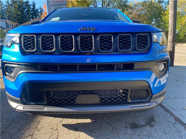 2026 Jeep Compass North (Stk: 26008) in New Hamburg - Image 8 of 16