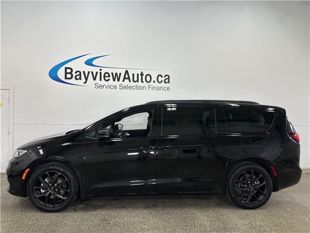 2024 Chrysler Pacifica Limited (Stk: 43011J) in Belleville - Image 2 of 25