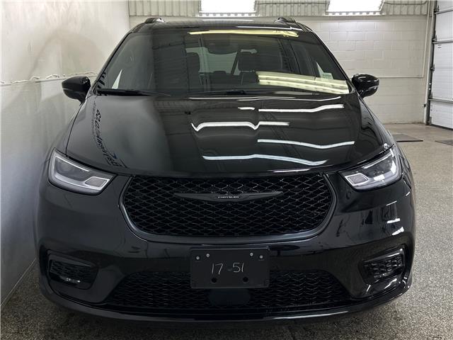 2024 Chrysler Pacifica Limited (Stk: 43011J) in Belleville - Image 3 of 25