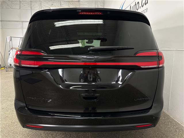 2024 Chrysler Pacifica Limited (Stk: 43011J) in Belleville - Image 6 of 25