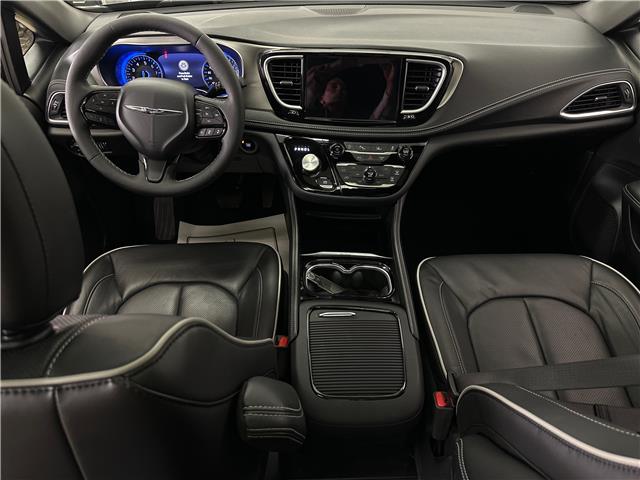 2024 Chrysler Pacifica Limited (Stk: 43011J) in Belleville - Image 13 of 25
