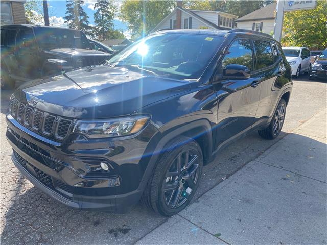 2026 Jeep Compass Limited (Stk: 26011) in New Hamburg - Image 1 of 16