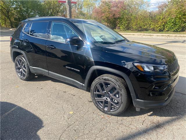 2026 Jeep Compass Limited (Stk: 26011) in New Hamburg - Image 6 of 16