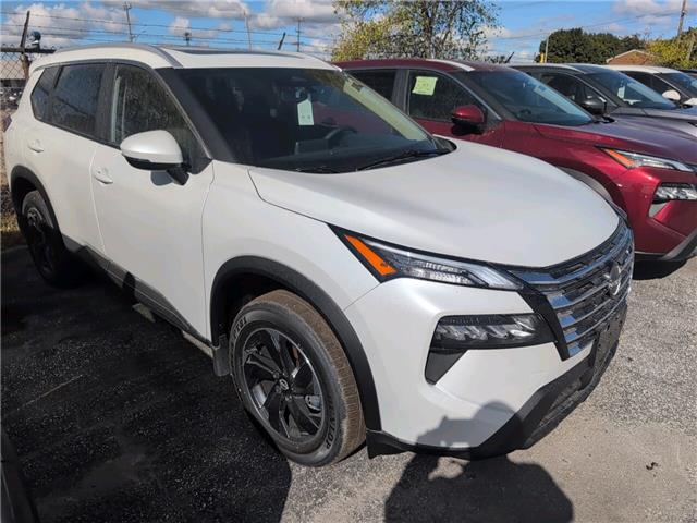2026 Nissan Rogue SV Moonroof (Stk: 26009) in Sarnia - Image 3 of 3