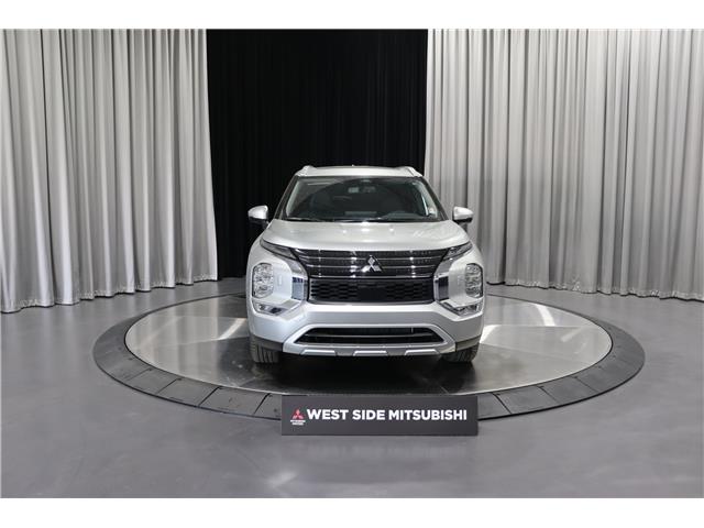 2025 Mitsubishi Outlander PHEV SEL (Stk: P25917) in Edmonton - Image 2 of 25