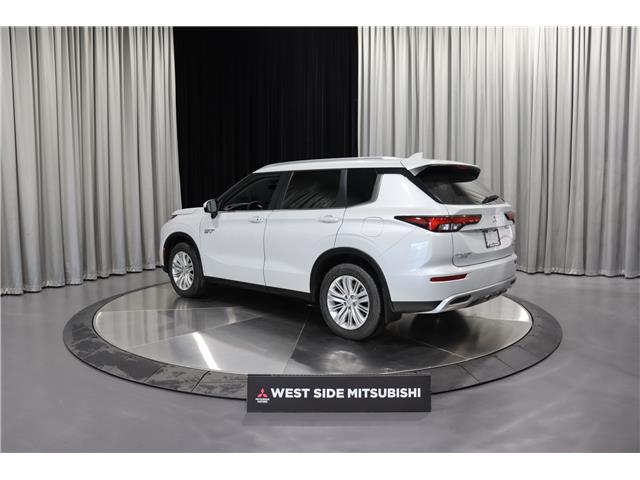 2025 Mitsubishi Outlander PHEV LE (Stk: P25902) in Edmonton - Image 4 of 25