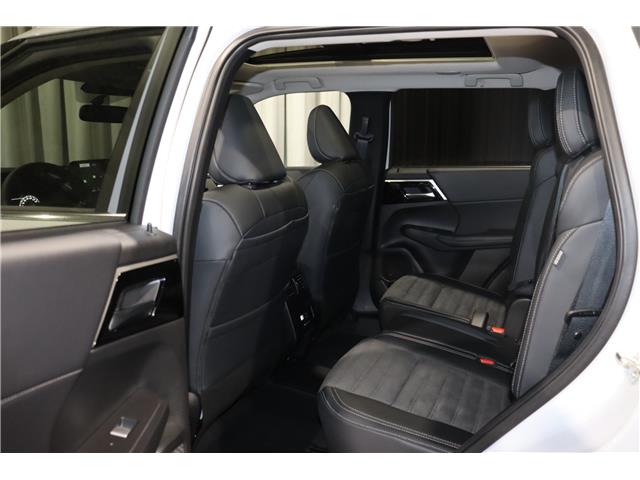 2025 Mitsubishi Outlander PHEV LE (Stk: P25902) in Edmonton - Image 20 of 25