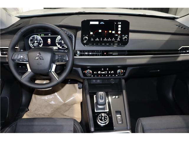 2025 Mitsubishi Outlander PHEV LE (Stk: P25902) in Edmonton - Image 12 of 25
