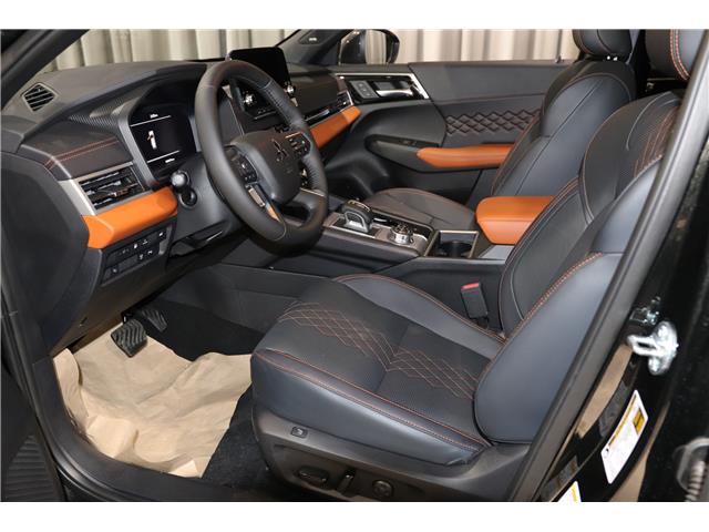 2025 Mitsubishi Outlander PHEV GT (Stk: P25915) in Edmonton - Image 11 of 34