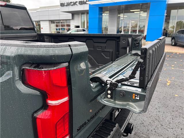 2026 Chevrolet Silverado 2500HD LT (Stk: 36054) in Renfrew - Image 14 of 45
