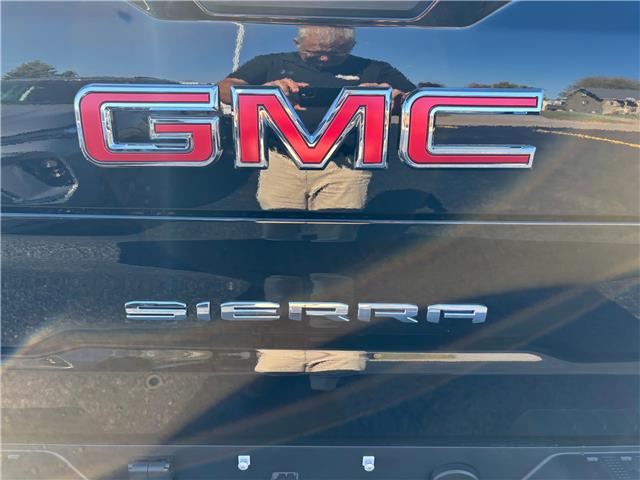 2026 GMC Sierra 1500 SLT (Stk: 36027) in Renfrew - Image 15 of 44