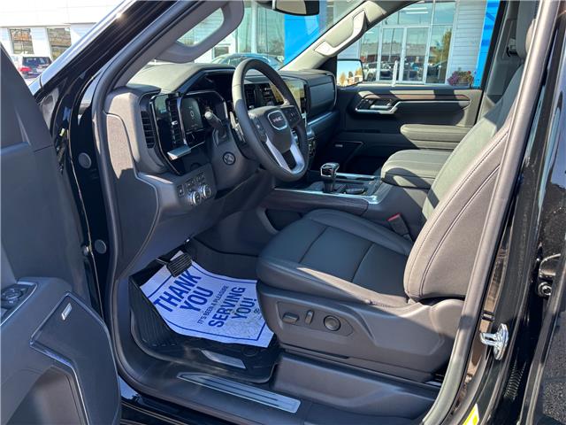 2026 GMC Sierra 1500 SLT (Stk: 36027) in Renfrew - Image 19 of 44