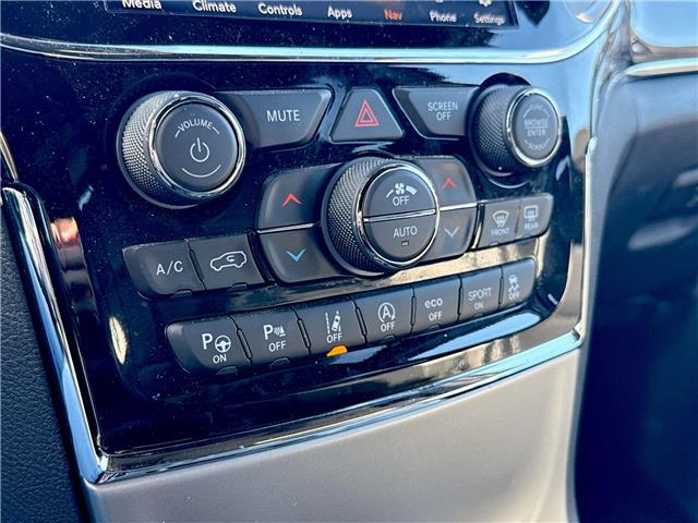 2021 Jeep Grand Cherokee Overland (Stk: MC748876T) in Wallaceburg - Image 19 of 26