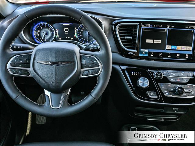 2026 Chrysler Grand Caravan SXT (Stk: N26038) in Grimsby - Image 26 of 33