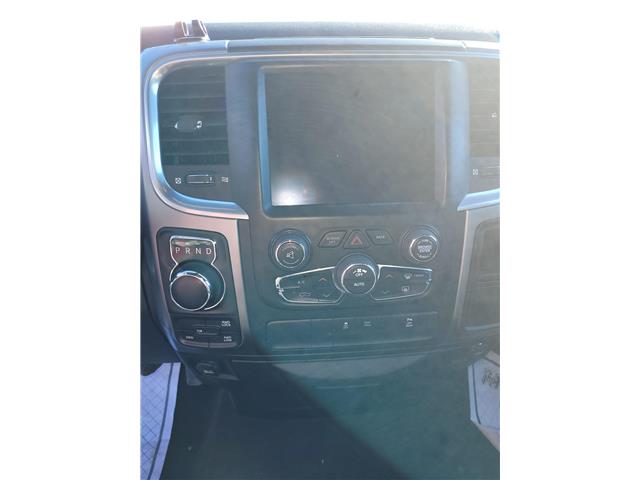 2022 RAM 1500 Classic SLT (Stk: 25T5255A) in Pincher Creek - Image 7 of 8