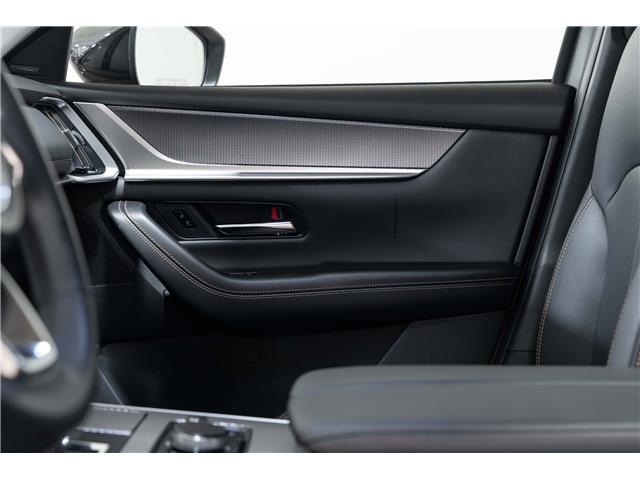 2025 Mazda CX-70 MHEV GT (Stk: ARUC895) in Calgary - Image 18 of 32