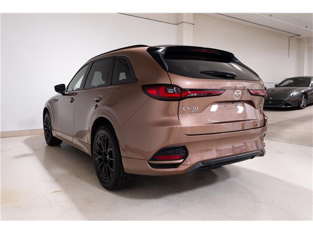 2025 Mazda CX-70 MHEV GT (Stk: ARUC895) in Calgary - Image 7 of 32