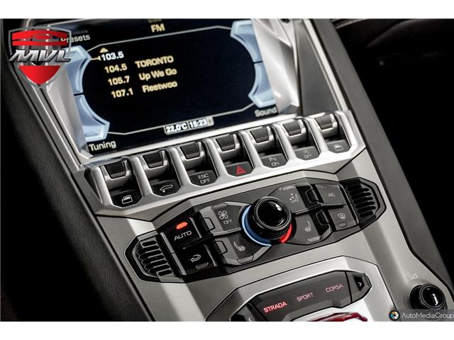 2017 Lamborghini Aventador  Roadster (Stk: ZHWCR1ZD9HLA05734) in Oakville - Image 26 of 35