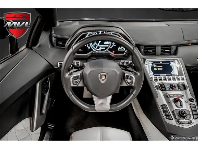 2017 Lamborghini Aventador  Roadster (Stk: ZHWCR1ZD9HLA05734) in Oakville - Image 19 of 35