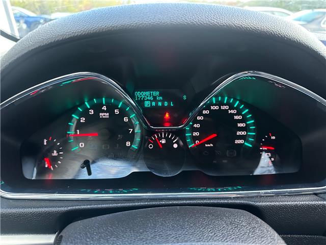 2016 Chevrolet Traverse 1LT in Kingston - Image 5 of 8