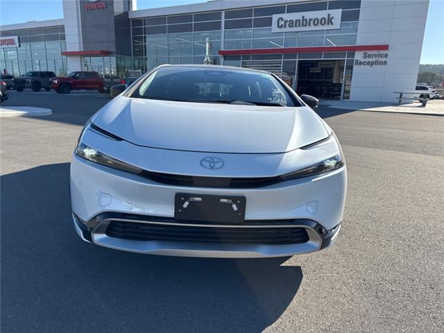 2026 Toyota Prius Plug-In Hybrid XSE (Stk: 3060610) in Cranbrook - Image 8 of 20