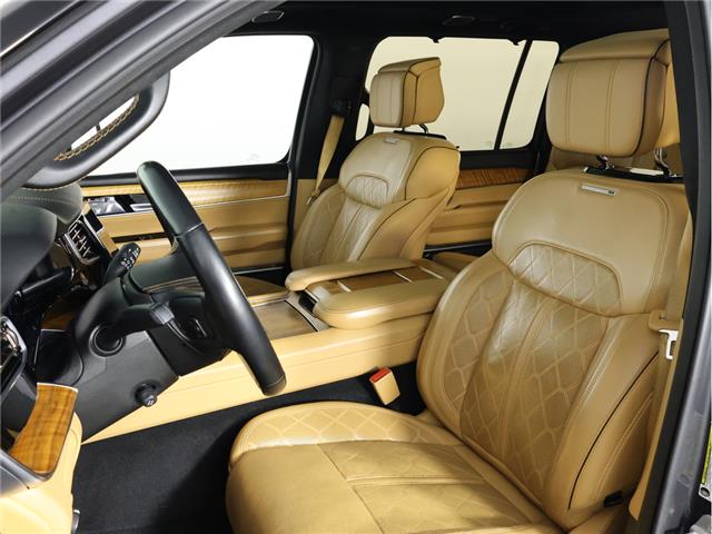 2023 Jeep Grand Wagoneer Series III (Stk: B20318) in Calgary - Image 18 of 28