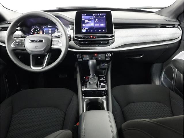 2026 Jeep Compass Sport (Stk: 26J006) in Calgary - Image 10 of 17