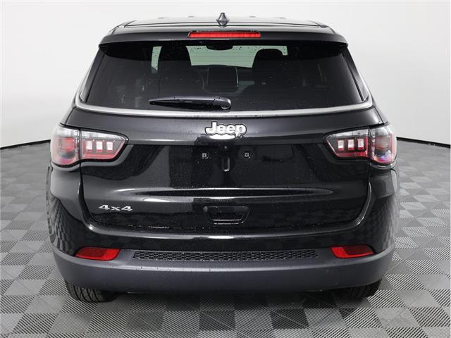 2026 Jeep Compass Sport (Stk: 26J004) in Calgary - Image 7 of 17