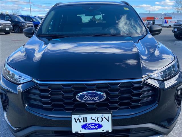 2026 Ford Escape ST-Line (Stk: 2026-05) in New Liskeard - Image 3 of 16