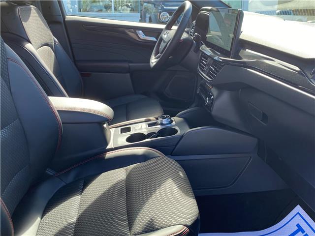 2026 Ford Escape ST-Line (Stk: 2026-05) in New Liskeard - Image 13 of 16