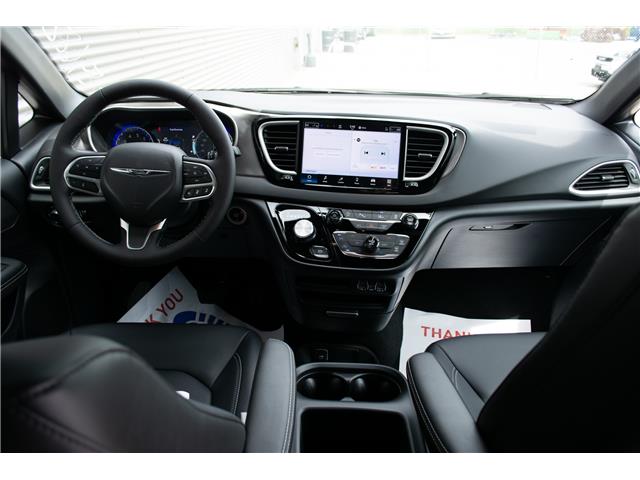 2025 Chrysler Grand Caravan SXT (Stk: MU2383) in London - Image 13 of 23