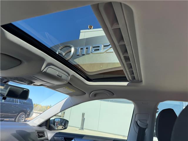 2016 Volkswagen Jetta 1.8 TSI Highline (Stk: 24599) in Pembroke - Image 18 of 26