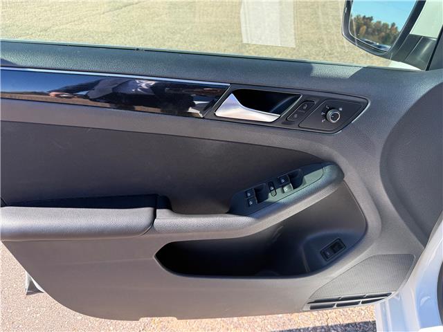 2016 Volkswagen Jetta 1.8 TSI Highline (Stk: 24599) in Pembroke - Image 21 of 26